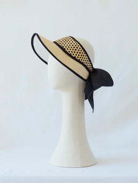 hat