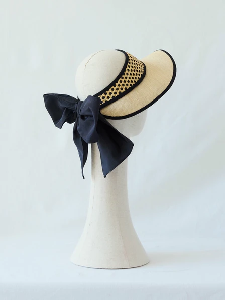 hat