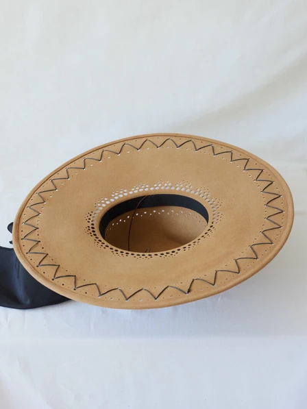 hat